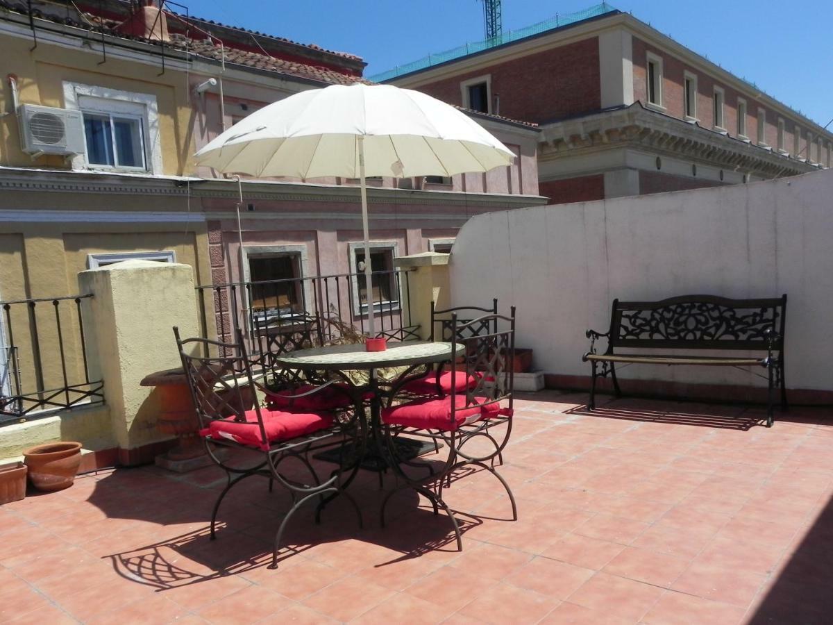 Romantic Central Terrace Madrid Exterior photo